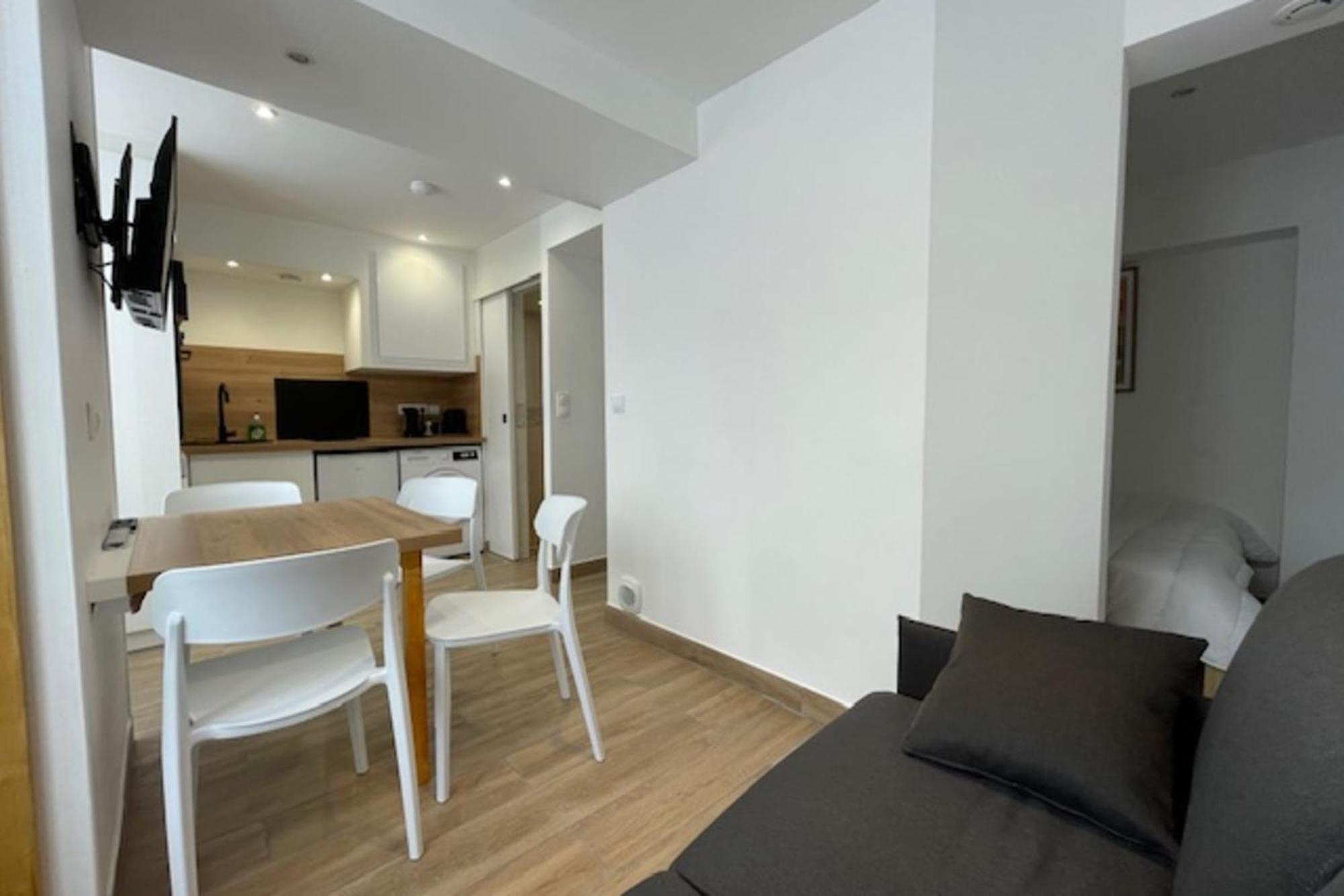 Luminous Cocoon In La Rochelle Apartment La Rochelle  Exterior photo